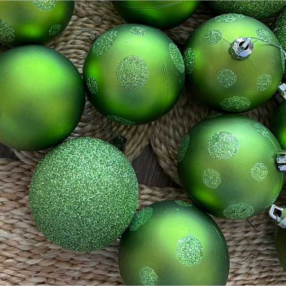 🎀 MINI MIXED ORNAMENT BUNDLE 🎀 - Picture 3 of 6